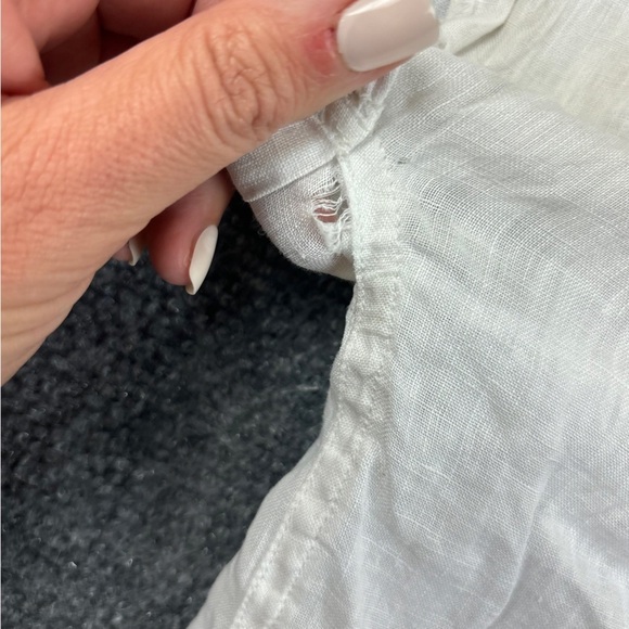 CABI Women’s White Cap Sleeve Linen Button Down Shirt style #389 size: Medium - Picture 4 of 10
